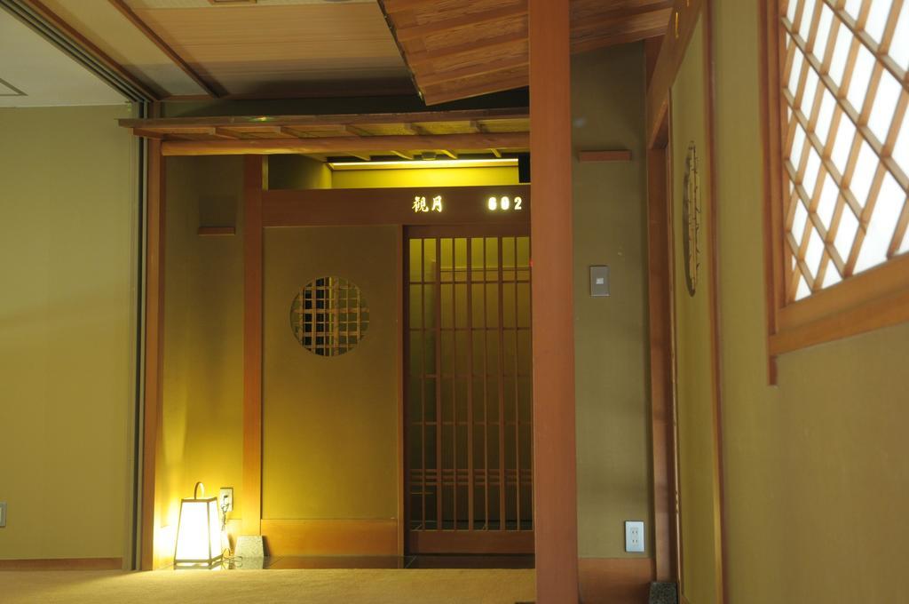 Yugawara Onsen Kawasegien Isuzu Hotel Atami  Exterior foto